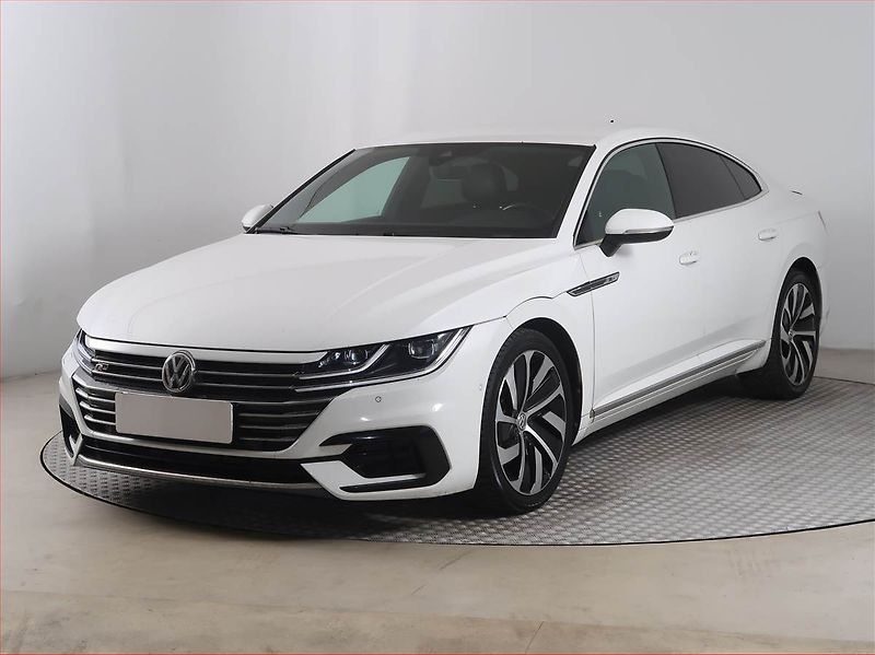Volkswagen Arteon (2018) R-line 2.0 TDI, Automat - fotka 2 z 19