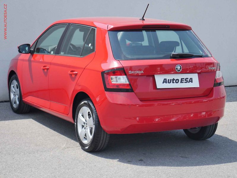 Škoda Fabia (2016) 1.2TSi, 1.maj,ČR, Style - fotka 6 z 14