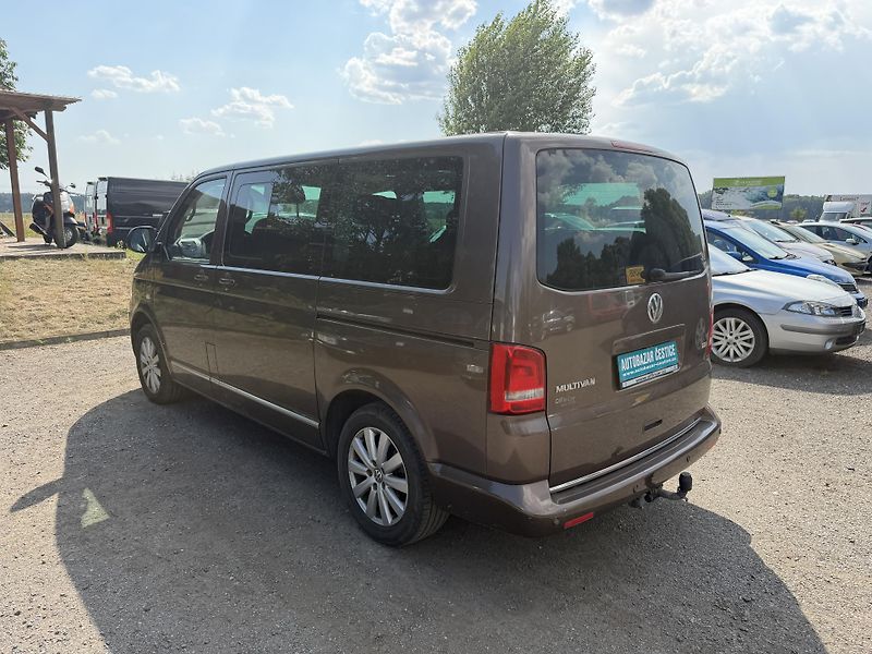 Volkswagen Multivan 2.0 TDI 7 MIST KUŽE HIGHLINE - fotka 8 z 23