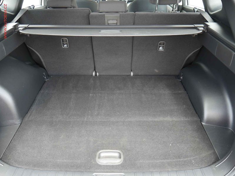 Hyundai Tucson (2023) 1.6T-Gdi, 1.maj,ČR, servis - fotka 7 z 20
