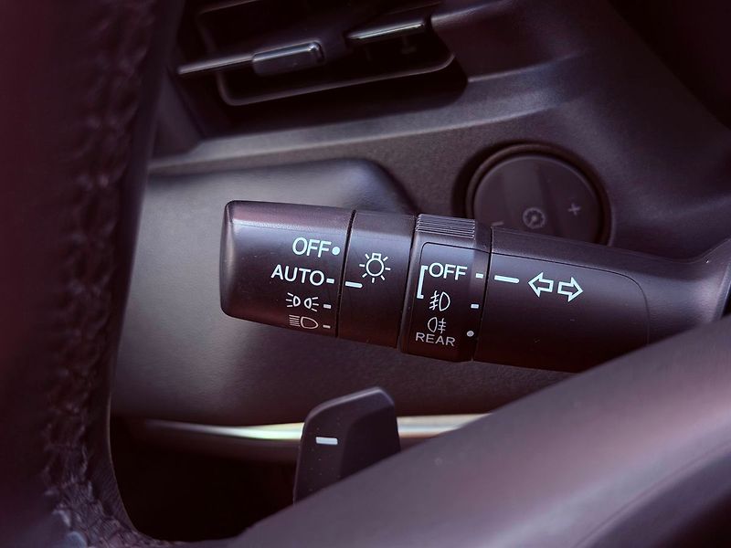 Honda HR-V 1.5 e:HEV e-CVT Advance, ČR, 1 - fotka 27 z 31
