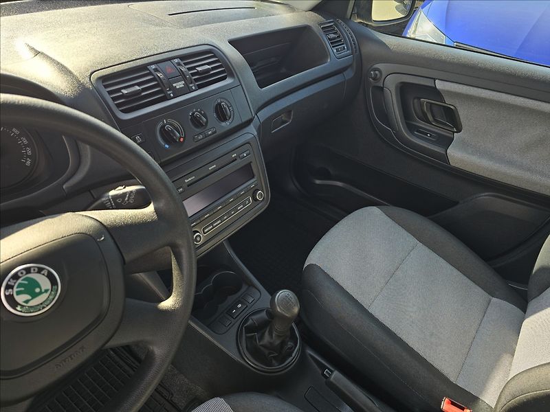 Škoda Fabia II 1,2TSi 63KW CLASIC KLIMA - fotka 12 z 38