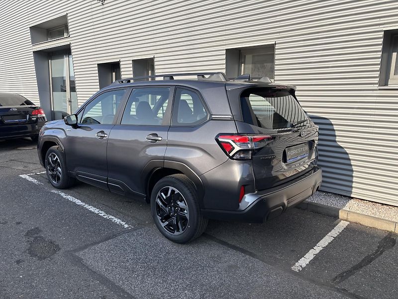 Subaru Forester (2026) NOVÝ FORESTER 2,0i COM. NAVI - fotka 5 z 8