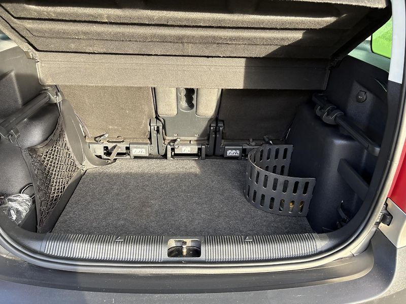 Škoda Yeti (2012)  1.2 TSI Ambition-A - fotka 8 z 16
