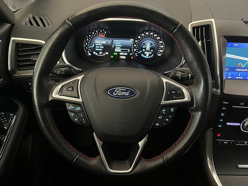 Ford S-MAX 2.5 HEV ST-Line REZERVACE - fotka 9 z 70