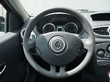 Renault Clio (2011) 1.2i, AC, temp - náhled 11