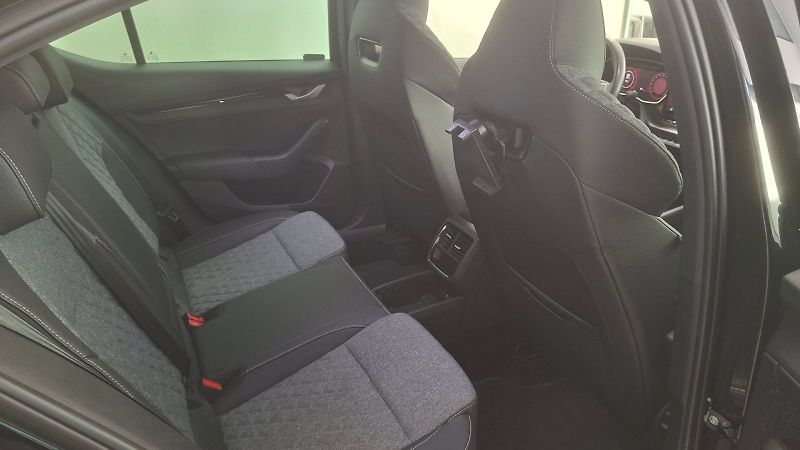 Škoda Octavia (2025) Sportline 2,0 TDI 110 kW DSG - fotka 16 z 24