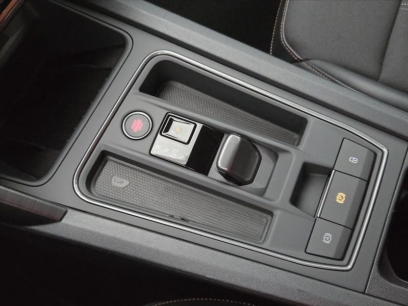 Cupra Formentor 2,0 TSi DSG 4x4 Záruka2029 ČR - fotka 18 z 22