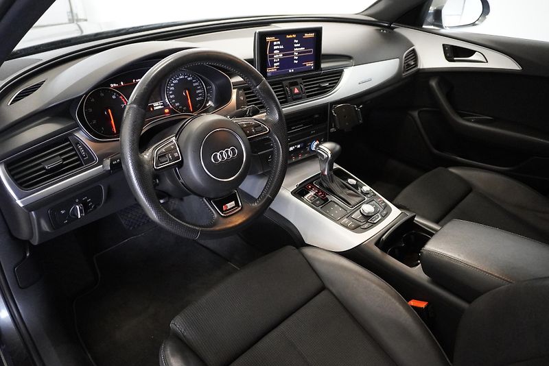 Audi A6 Avant 3.0TFSi 228 kW QUATTRO AUTOMAT - fotka 17 z 33