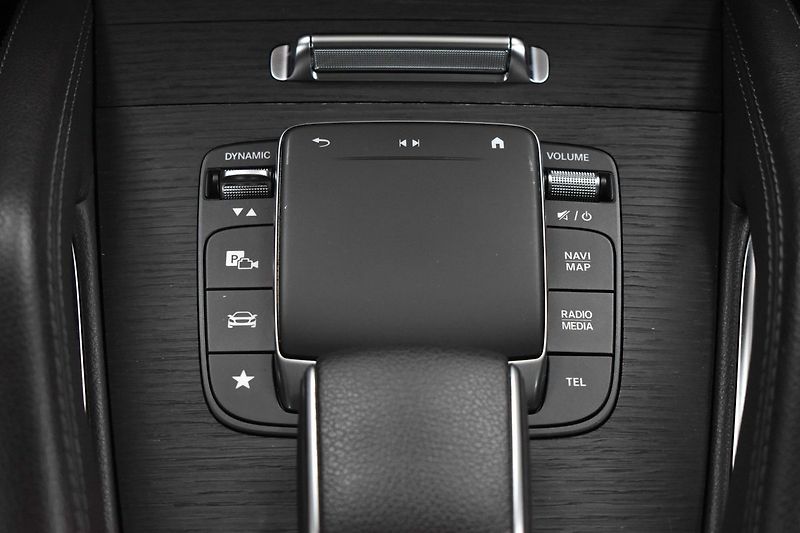 Mercedes-Benz GLS 400d AMG*TAŽNÉ*7.MÍST*DPH*ČR* - fotka 25 z 46