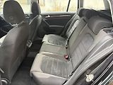 Volkswagen Golf (2017) kombi 2,0TDI Bluemotion - náhled 12