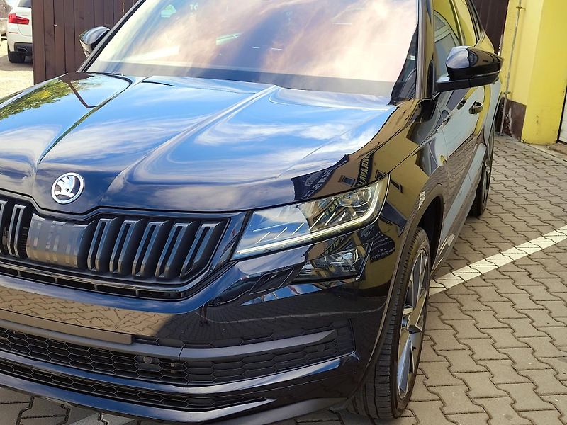 Škoda Kodiaq CZ,1maj,4x4, Sport-Line 140kW - fotka 3 z 53