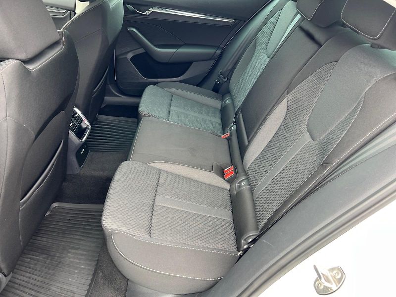 Škoda Octavia (2023) STYLE 1.5TSI 110kW DSG SPORT  - fotka 13 z 25