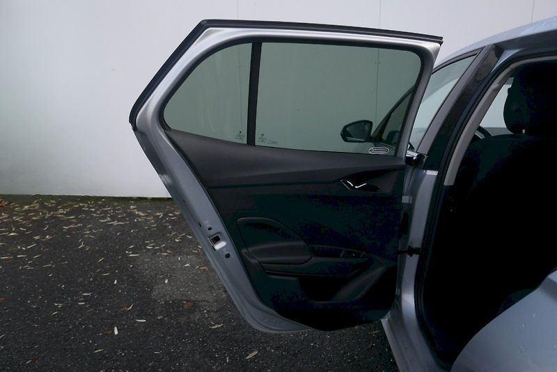 Škoda Fabia (2024) 1.0 TSI 85kW M6° Top Selection - fotka 23 z 31