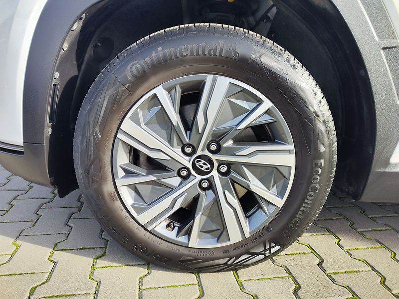 Hyundai Tucson 1.6 CRDI/100kW Smart MHEV - fotka 31 z 31
