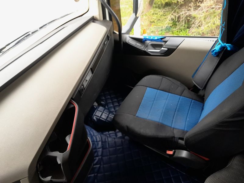 Volvo FH 500 LowDeck - fotka 24 z 39