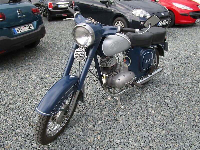 Jawa ČZ 175, 450 de Luxe - fotka 1 z 15