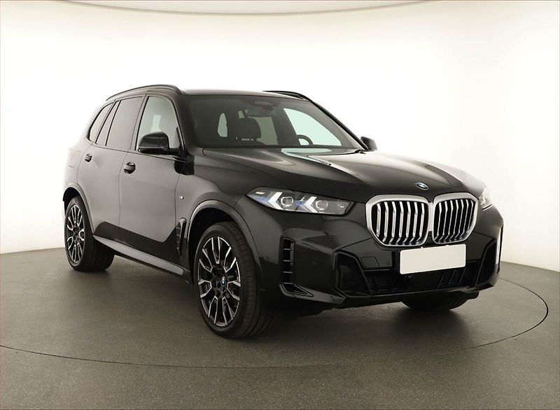 BMW X5 (2024) xDrive30d, M Paket, ventilace - fotka 1 z 28