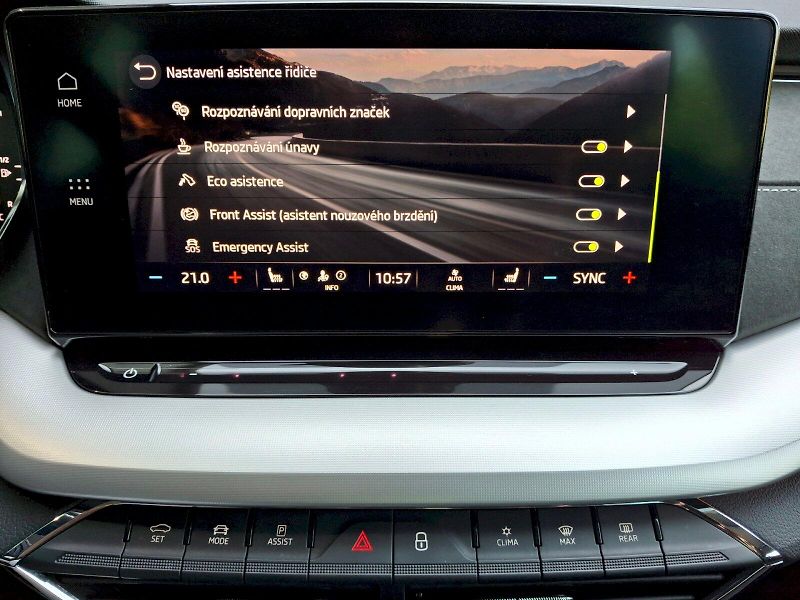 Škoda Octavia (2023) Combi Style Plus DSG 4x4 2,0TS - fotka 26 z 35