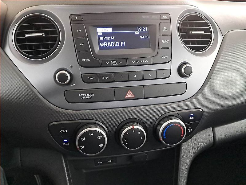 Hyundai i10 (2018) 1.0, ČR,1.maj, Serv.kniha - fotka 12 z 16