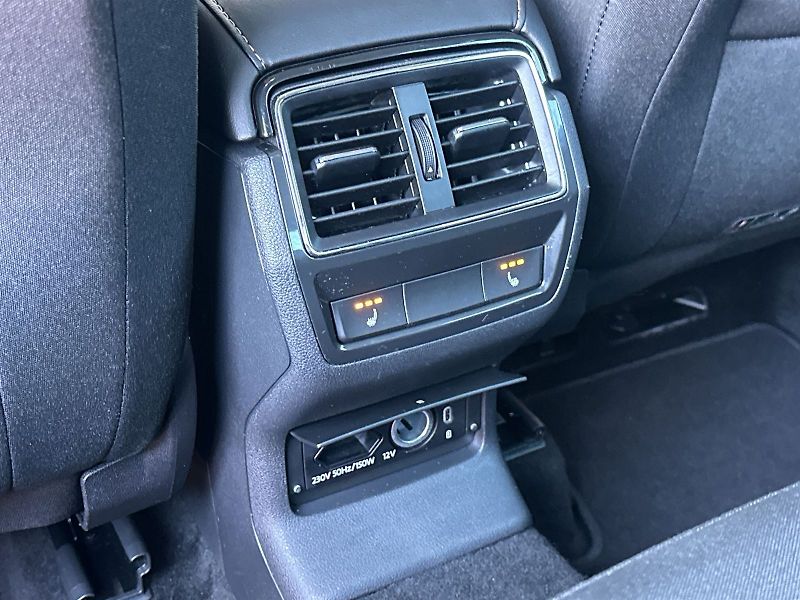 Škoda Karoq (2021) 2.0 TDI 4x4 DSG Scoutline - fotka 28 z 40