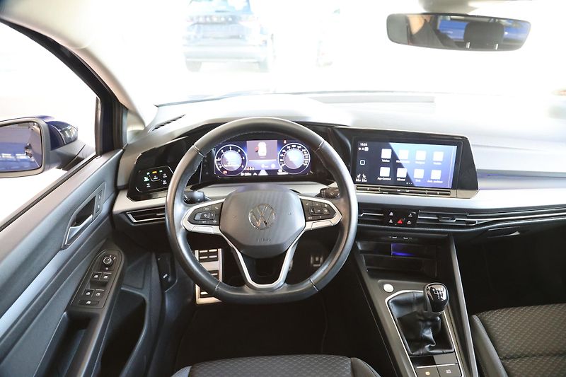 Volkswagen Golf Variant (2023) 2.0TDI LED Navi Tažné Display - fotka 29 z 39