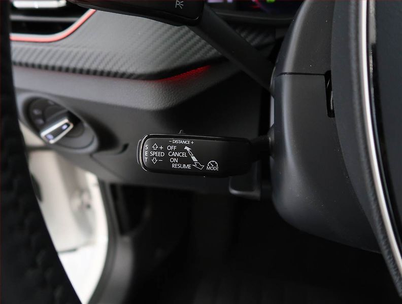 Škoda Kamiq (2024) Monte Carlo 1.5 TSI - fotka 25 z 29