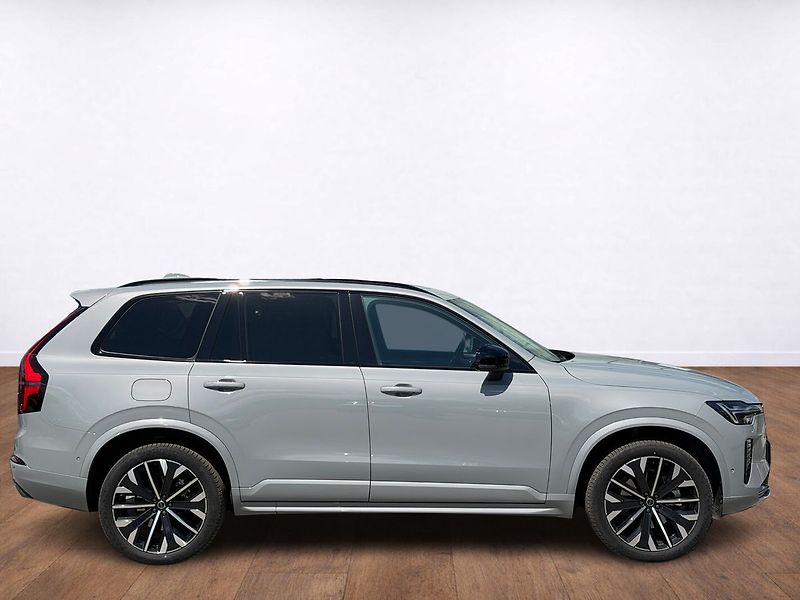 Volvo XC90 PLUS B5, 360°, VZDUCH - fotka 6 z 24