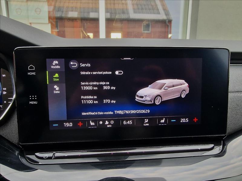 Škoda Octavia 2.0 TDI 110kw Style,ČR,1.Maj. - fotka 30 z 50
