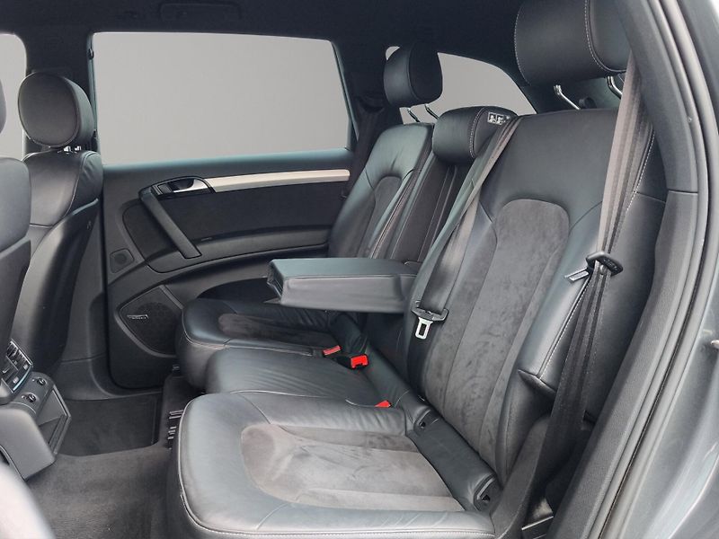 Audi Q7 (2015) S-line Quattro 3.0 TDI 180kW, - fotka 27 z 30
