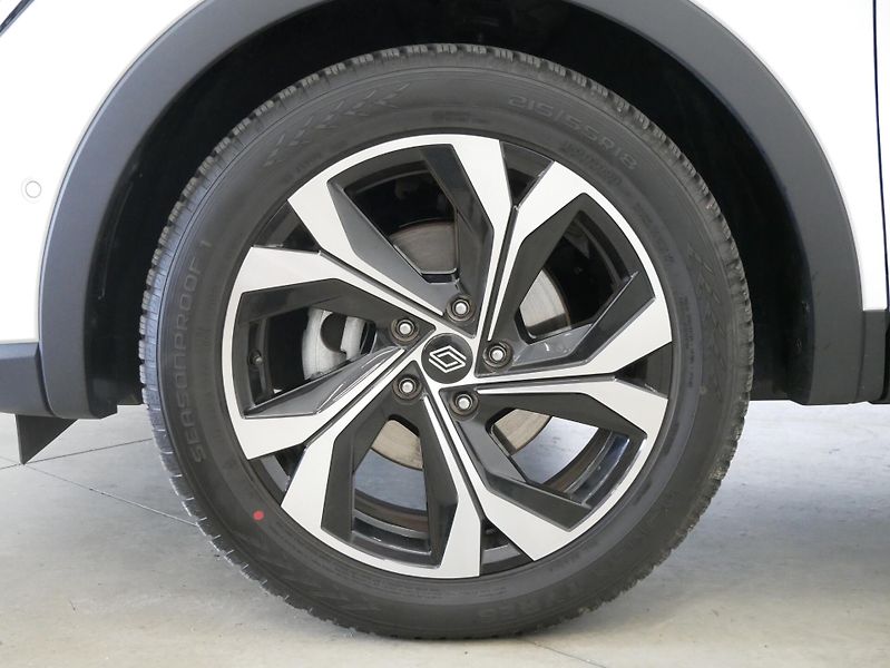 Renault Arkana - fotka 10 z 28