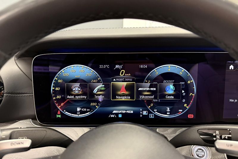 Mercedes-Benz Třídy E (2021) E 63s AMG 4Matic+ V8 Biturbo - fotka 57 z 124