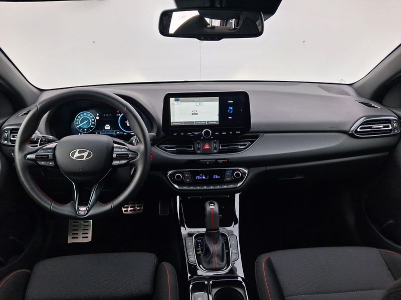 Hyundai i30 1.5 T-GDI MHEV DCT N-Line - fotka 5 z 25
