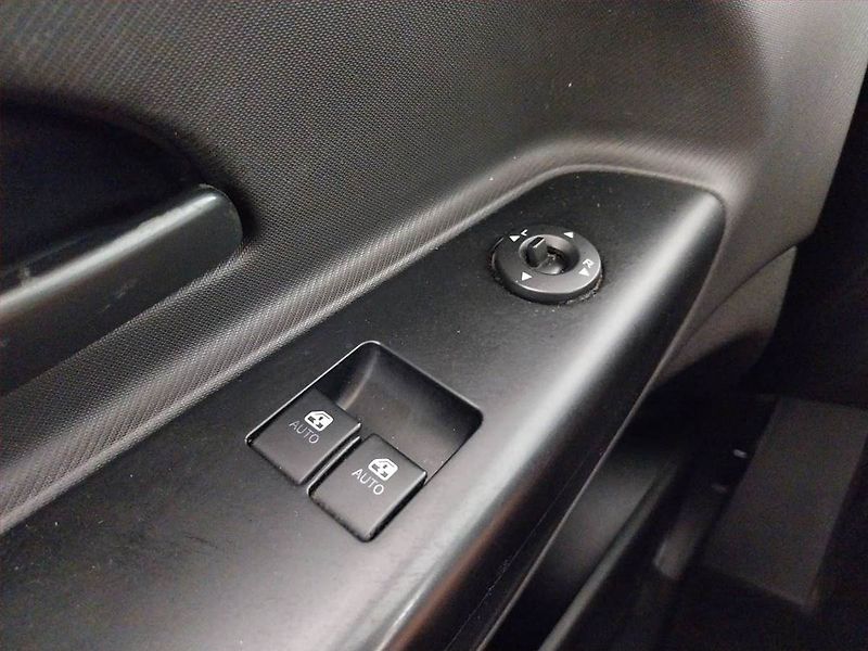 Kia Ceed (2011) 1.4 CVVT, ČR,1.maj, Serv.kniha - fotka 17 z 18