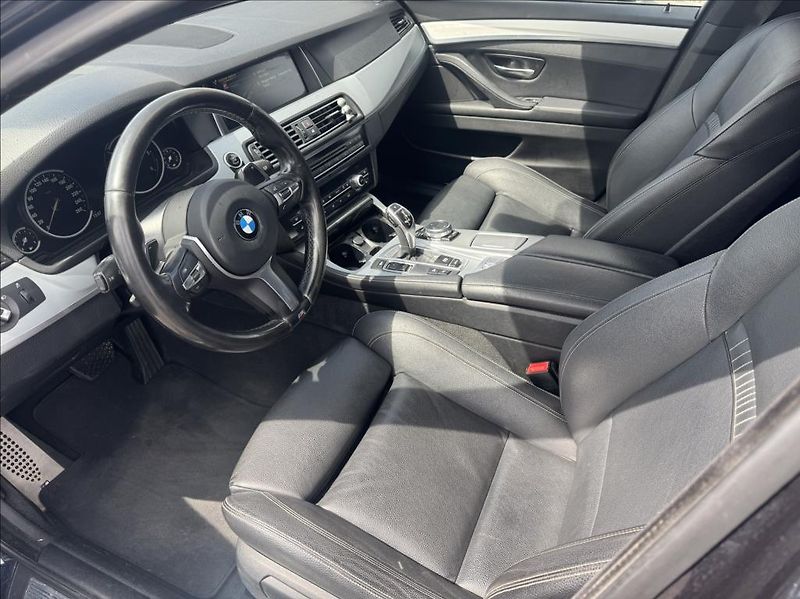 BMW Řada 5 530d 190kw Xdrive,DPH - fotka 9 z 20