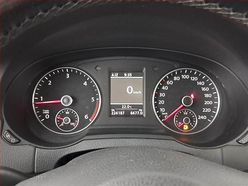 Volkswagen Sharan (2014) 2.0 TDI, Kůže, Navi, Bi-Xenony - fotka 11 z 22