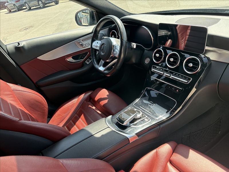 Mercedes-Benz Třídy C 2,0 C 300 d 4M ČR, 1.maj - fotka 6 z 22