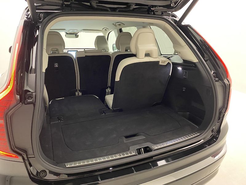 Volvo XC90 T8 AWD RECHARGE BRIGHT PLUS 7m - fotka 34 z 67