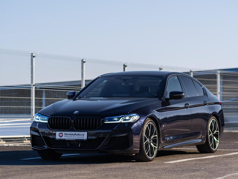 BMW Řada 5 M550i xDrive, DPH, SEDAN - fotografie inzerátu