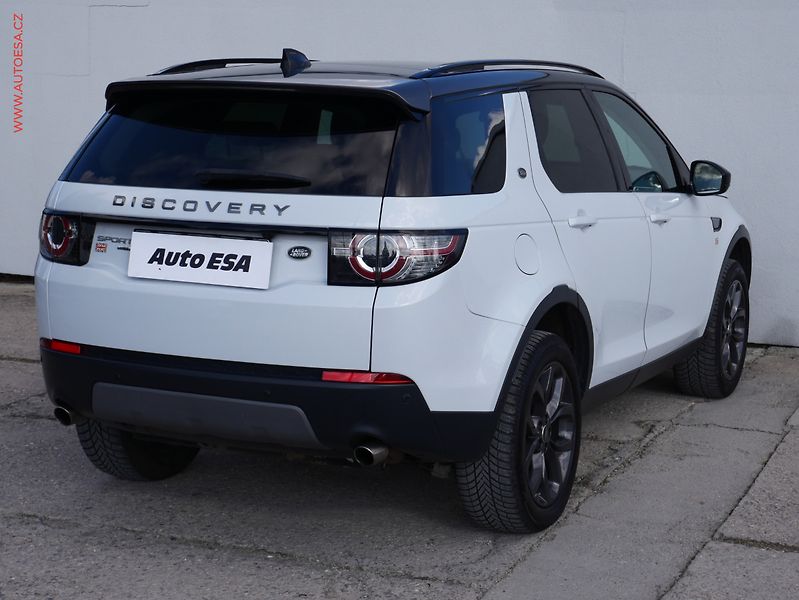 Land Rover Discovery Sport (2016) 2.0TD4 4x4, AT, bixen, panor - fotka 6 z 20