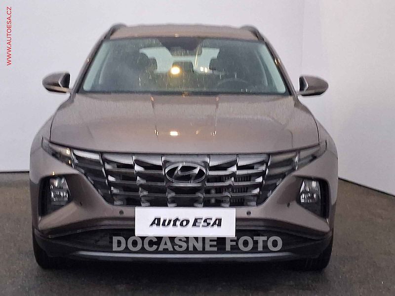 Hyundai Tucson (2023) 1.6 T-GDi 4x4, 1.maj,ČR - fotka 2 z 20