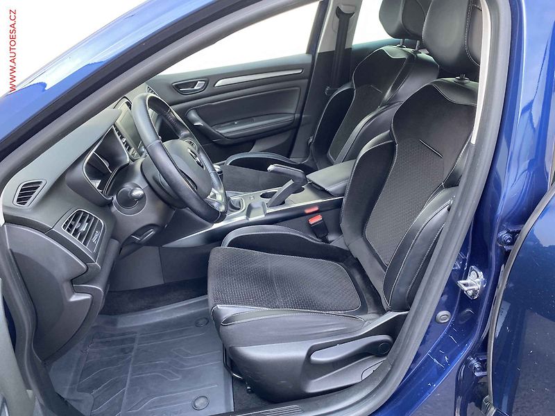 Renault Mégane (2017) 1.6dCi, 2.maj,ČR, AAC - fotka 8 z 17