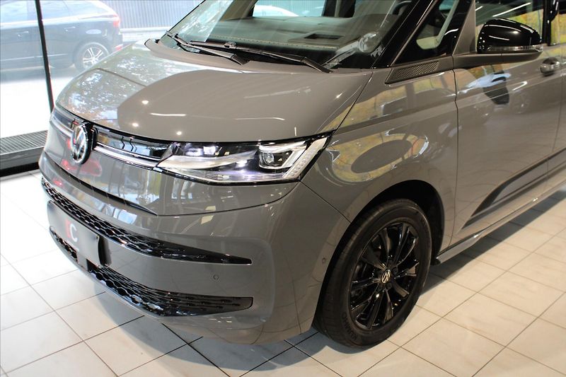 Volkswagen Multivan T7 TDi DSG Edition ACC/NezTop/ - fotka 7 z 38