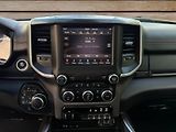 Dodge RAM (2019) +HEMI+LPG+OFFROAD PAKET+ - náhled 18