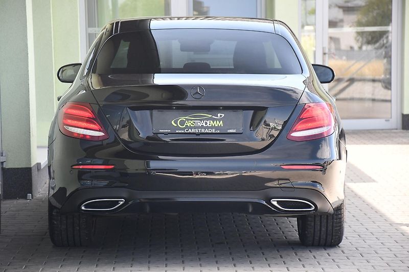 Mercedes-Benz Třídy E 350D AMG K360° HEAD-UP - fotka 4 z 51