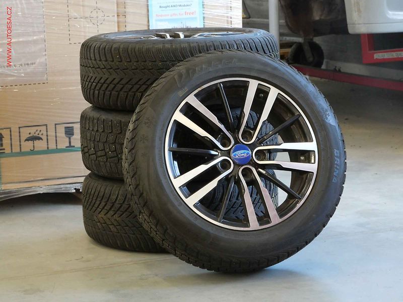 Ford Focus (2012) 2.0TDCi, ČR, Xenon, AC - fotka 21 z 21