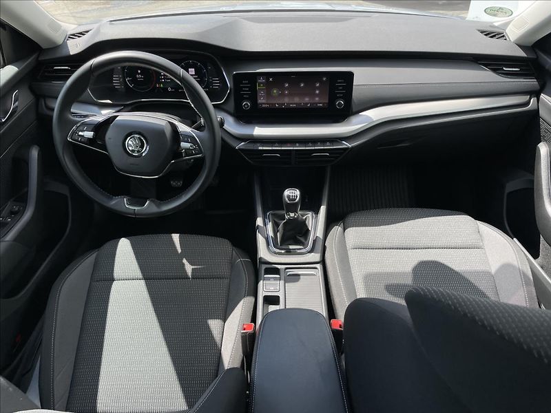 Škoda Octavia 1,5 TSI Ambition Plus KESSY - fotka 6 z 23
