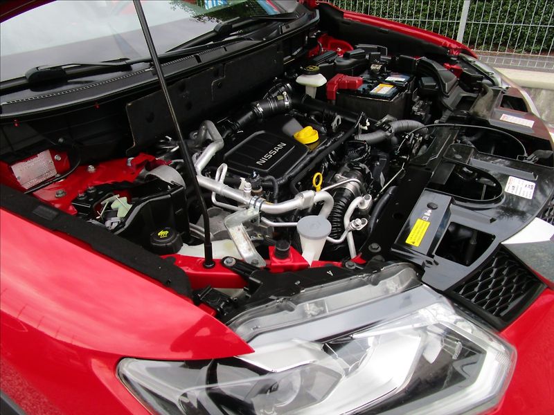 Nissan X-Trail 1.6dCi 96kW 4x4 Tekna, 1.maj. - fotka 74 z 78