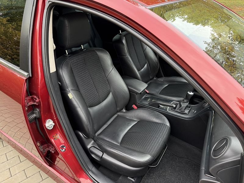 Mazda 6 2.5 Dynamic - fotka 24 z 34