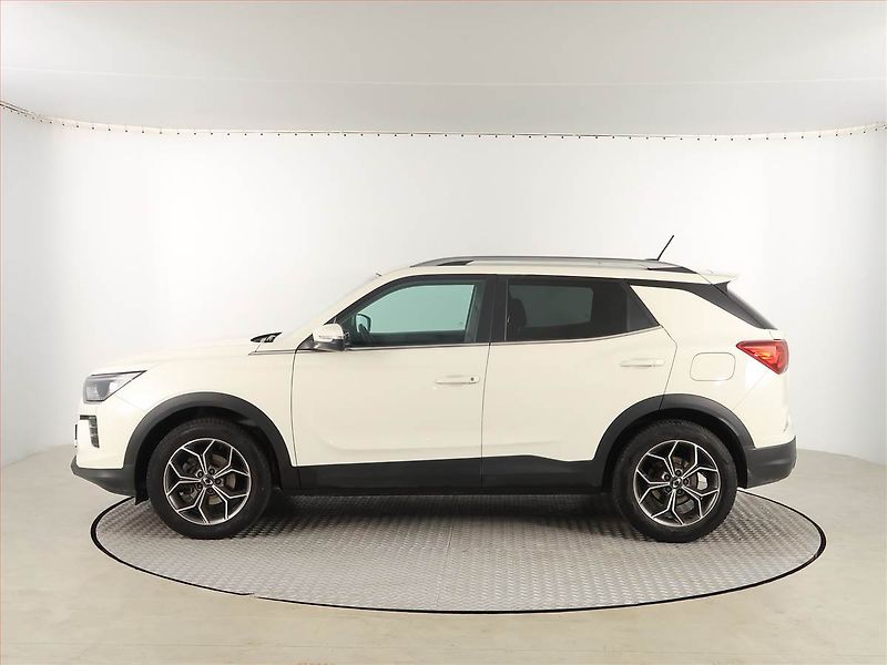 SsangYong Korando (2023) 1.5 T-GDI, Serv.kniha - fotka 3 z 16